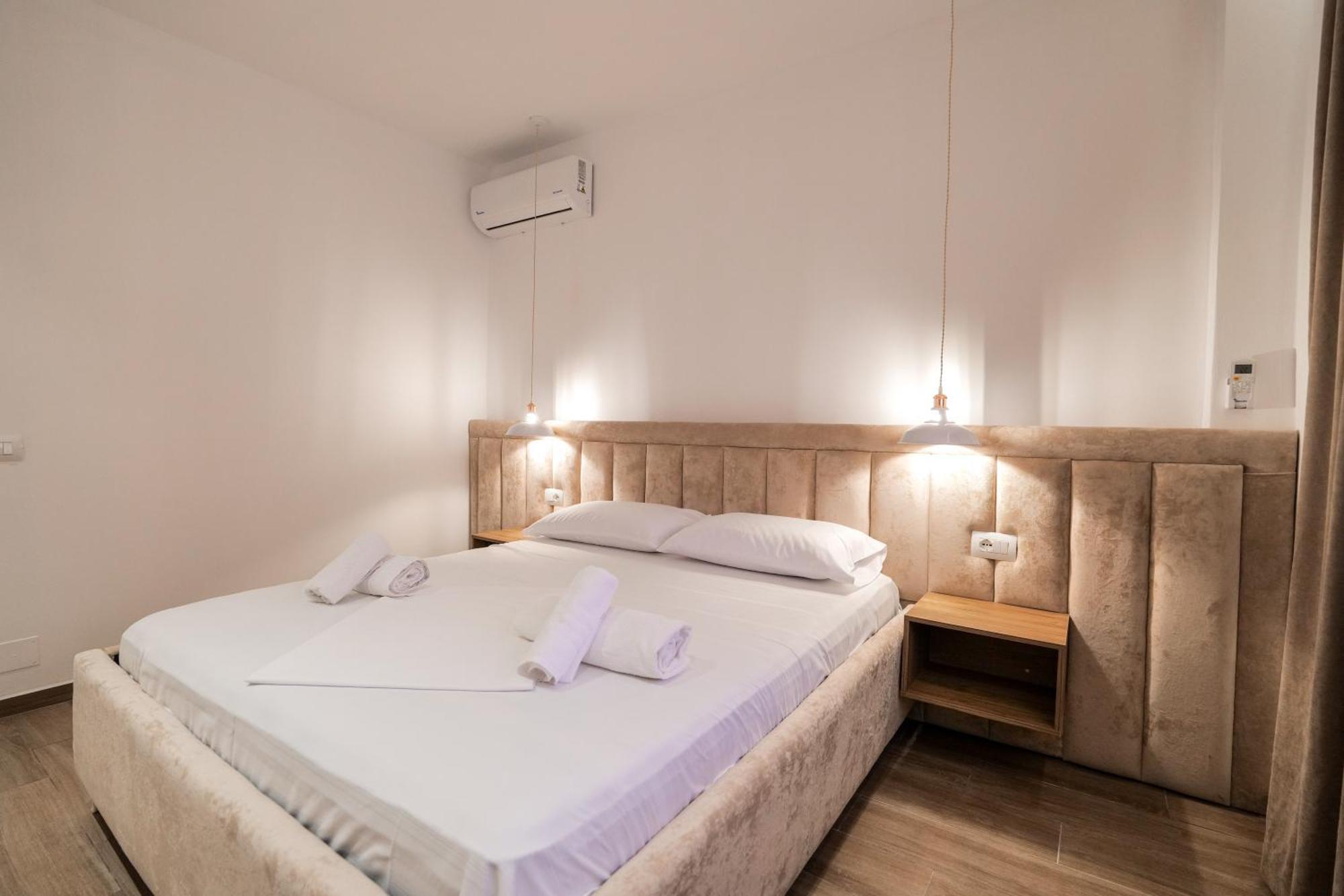 Apartment Ajlina *